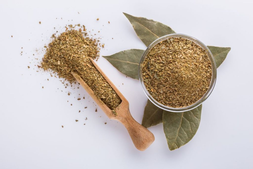 Ground Bay Leaf Uses & Recipes Spice Gourmand