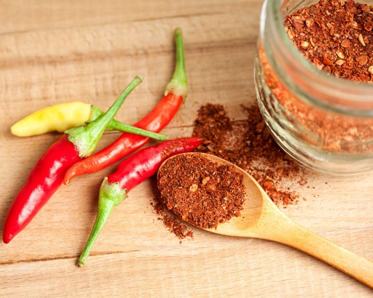 What Is Hot Paprika And How To Use It? Spice Gourmand